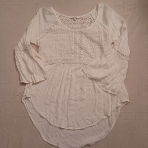 Miss Me Cream Lace Accent Blouse Women's Size Medium